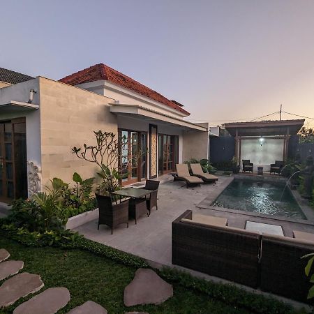 Villa Na-Na Ubud Exterior foto